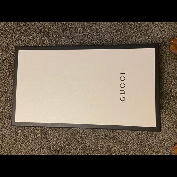 Authentic Gucci Sneakers - Picture 2 of 4